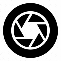 عدسات كاميرا مستعملة