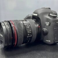 canon 5Diii used with 24/105mm